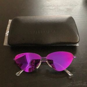 BALENCIAGA Cat Eye Violet Sunglasses BB0015S-02